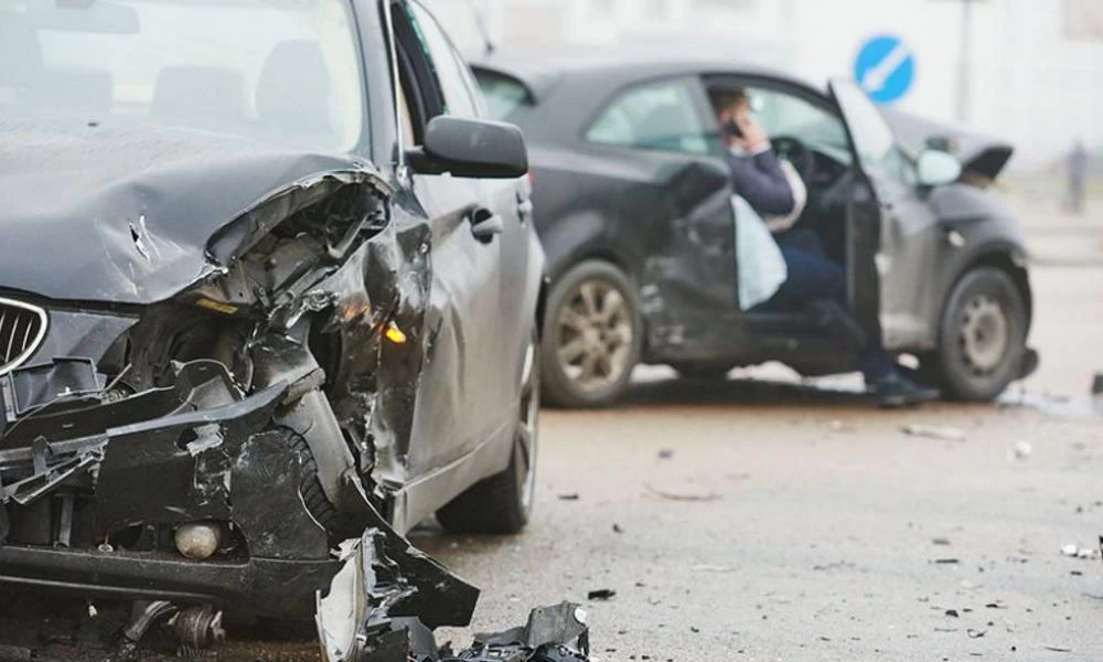 Θεσσαλονίκη: Συγκλονιστικό τροχαίο με τρία αυτοκίνητα